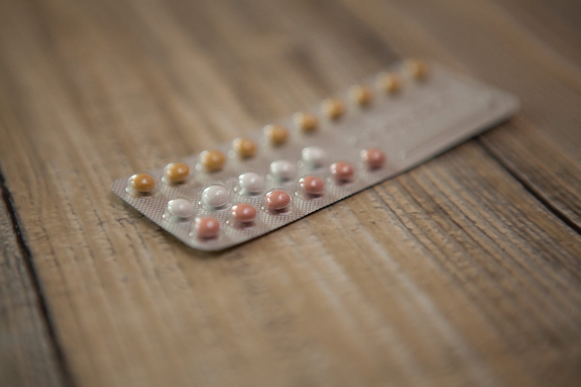 Mechanizm działania hormonalnych preparatów antykoncepcyjnych
